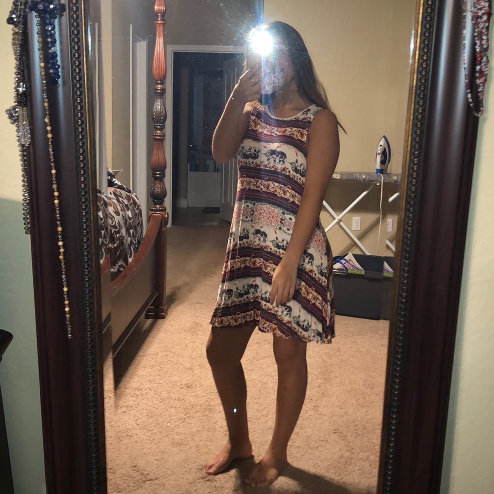 women’s size medium dress